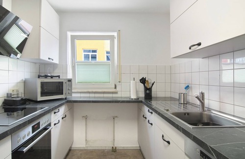 Pfullendorf Apartamento | Apartamento 'Ferienwohnung Am Obertor' con balcón y Wi-Fi