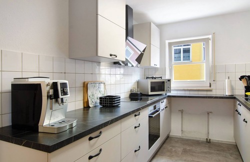 Pfullendorf Apartamento | Apartamento 'Ferienwohnung Am Obertor' con balcón y Wi-Fi