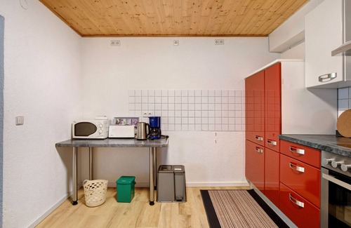 Offenhausen Apartamento | Apartment 'Ferienwohnung Annette' with Shared Terrace and Wi-Fi