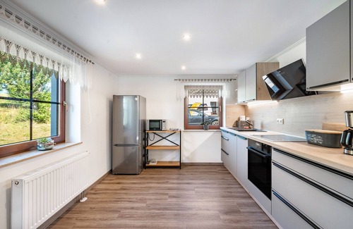 Hainewalde Apartamento | Apartamento 'Ferienwohnung Am Augusttal' con vistas a la montaña, terraza privada y Wi-Fi