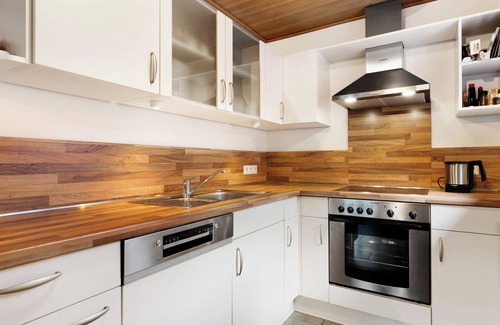 Muehlenbach Apartamento | Apartamento 'Ferienwohnung Landwassereckblick' con vistas a la montaña, jardín compartido y Wi-Fi