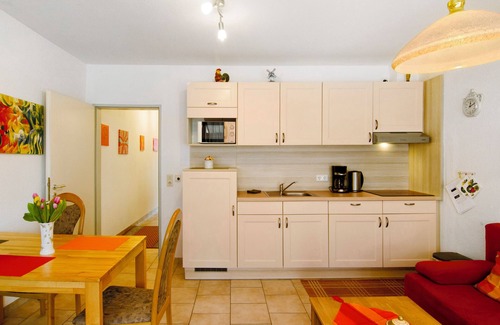 Norddeich Apartamento | Apartamento 'Ferienwohnung 47 Haus Seestern' con terraza privada y Wi-Fi