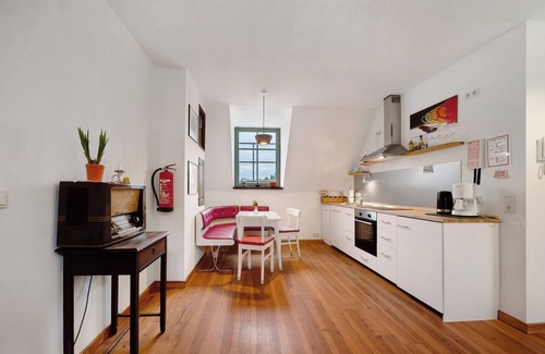 Sponheim Apartamento | Apartamento 'Ferienwohnung Kaffee-Mühle' con terraza privada, jardín privado y Wi-Fi