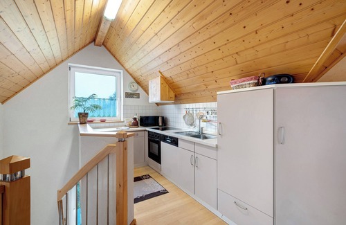 Elzach Apartamento | Apartamento 'Ferienwohnung Rose Mit Balkon' con jardín compartido, balcón y Wi-Fi