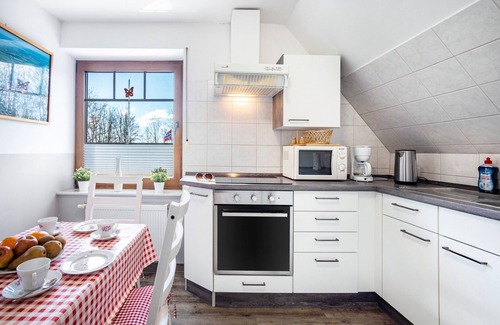 Nindorf Apartamento | Apartamento 'Ferienwohnung Lemburg' con terraza compartida, jardín compartido y Wi-Fi