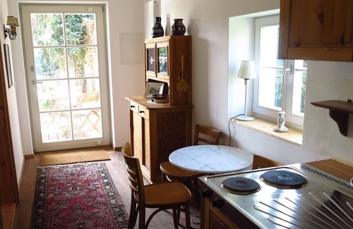 Paretz Apartamento | Apartamento 'Ferienwohnung 2 Mit Balkon' con terraza compartida, jardín compartido y Wi-Fi