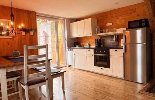 Tanne Apartamento | Apartamento 'Ferienwohnung Hexenstube 2' con balcón y Wi-Fi