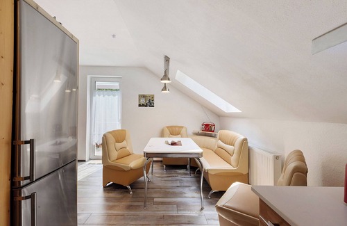 Steina Apartamento | Apartamento 'Fewo Mit Balkon Am Wald 2-4 Pers' con vistas a la montaña, jardín privado y Wi-Fi