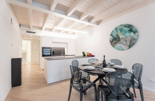 Salo Apartamento | Apartamento 'Piso 5' con vistas al lago, Wi-Fi y aire acondicionado