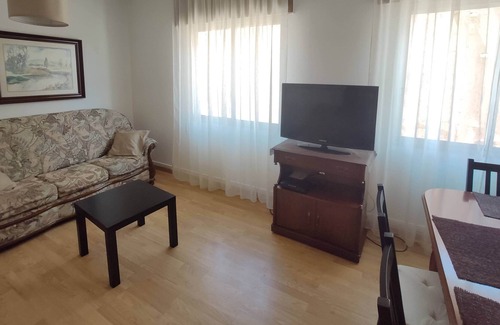 Bastiagueiro Condominio | Piso cerca de la playa de bastiagueiro