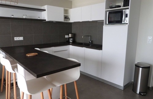 La Tranche-sur-Mer Apartamento | Apartamento para 6 pers con balcón, piscina y acceso directo a la playa en La Tranche-sur-Mer