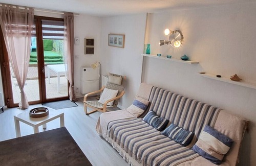 Dolus-d'Oleron Apartamento | Apartment for 4 People Near the Beach