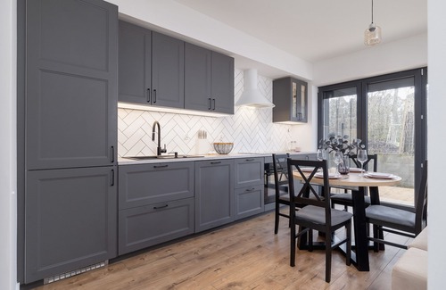 Modlniczka Apartamento | Apartment for 4 in Kraków by Renters
