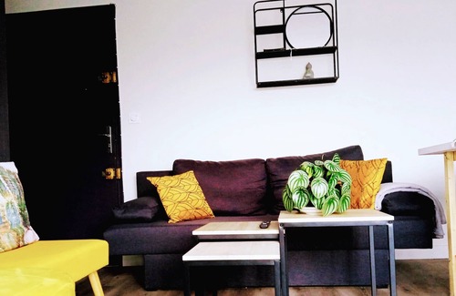 La Madeleine-Bellevue Apartamento | Apartment For A Couple's Getaway