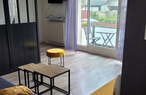 La Madeleine-Bellevue Apartamento | Apartment For A Couple's Getaway