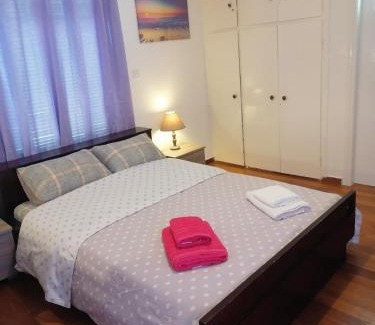 Agios Panteleimonas Apartamento | apartment for rent