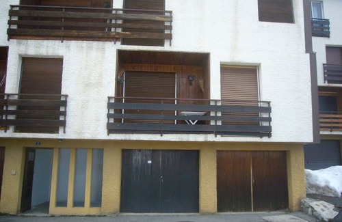 Font-Romeu-Odeillo-Via Apartamento | APARTAMENTO F 3 balcón orientado al sur con la fuente ROMEU WI FI