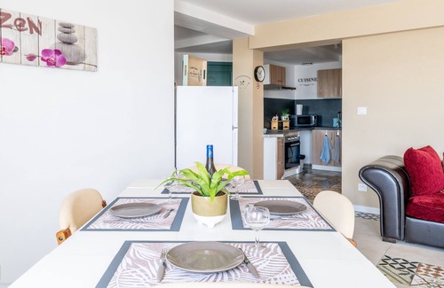 La Meilleraie-Tillay Apartamento | Apartamento 'Apt 5 Personnes 15min Puy Du Fou' con Wi-Fi