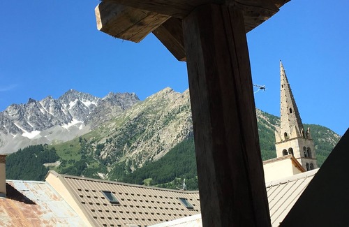Monetier-les-Bains Apartamento | Apartamento chalet centro Monetier les Bains