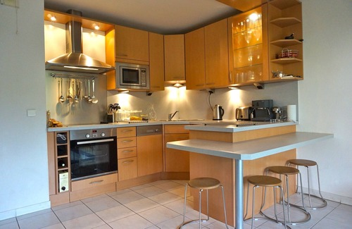 Mandelieu-La-Napoule Apartamento | Apartamento en zona tranquila. Ideal para parejas y familias jóvenes.