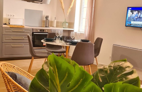 Marmande Apartamento | Apartment