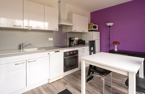 Saint-Simon-de-Bordes Apartamento | Apartamento 'Le Clos Du Champ De L'Amour - Talmont' con piscina privada, Wi-Fi y aire acondicionado