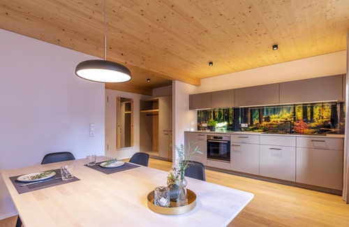 Elzach Apartamento | Apartamento 'Franz Xaver' con terraza compartida, balcón y Wi-Fi