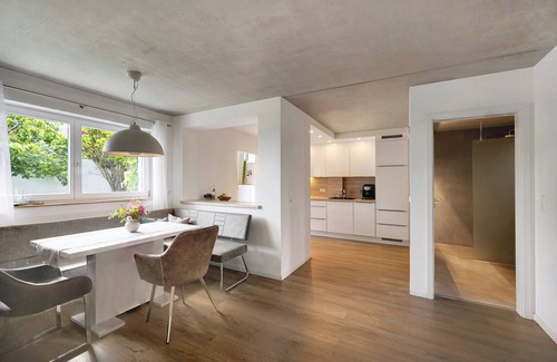 Frickingen Apartamento | Apartamento 'Frieda' con vistas a la montaña, terraza privada y Wi-Fi