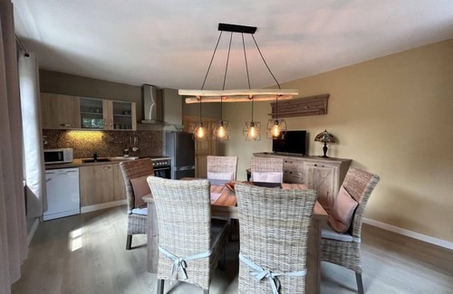 Grossschoenau Apartamento | Apartamento Frushi by Interhome