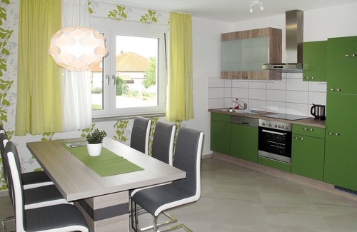 Donnerskirchen Apartamento | Apartamento Fuchs by Interhome