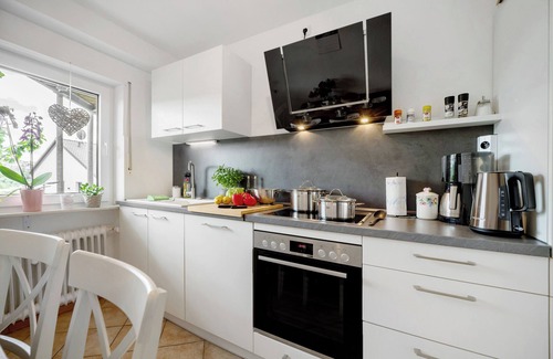 Kadenbach Apartamento | Apartment "Fuchs" with Private Garden & Wi-Fi
