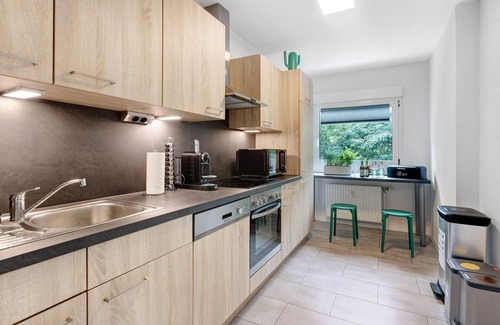 Unterkirnach Apartamento | Apartamento 'Fuchsbau' con vistas al lago y balcón