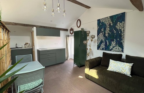 Bellevue - Chantenay - Sainte-Anne Apartamento | Apartment Gallery BotanicArt in Trentemoult