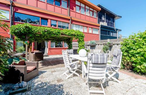 Zandvoort Apartamento | Apartment Garden & Bed