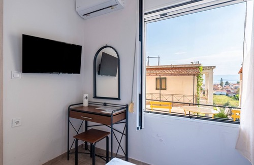 Kavos Apartamento | Apartamento 'Gavriil 2' con vistas al mar, Wi-Fi y aire acondicionado