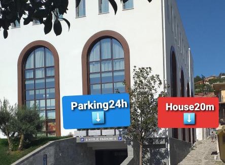 Berat Apartamento | Apartment Geart