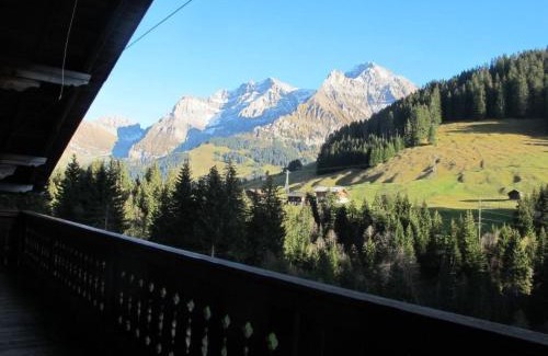 Adelboden Apartamento | Apartment Gilbachhöckli 2 by Interhome