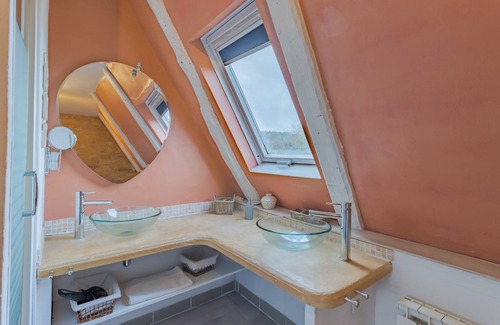 Sainte-Mondane Apartamento | Apartamento vacacional "Gite Castelnaud" con piscina climatizada privada, terraza privada y Wi-Fi