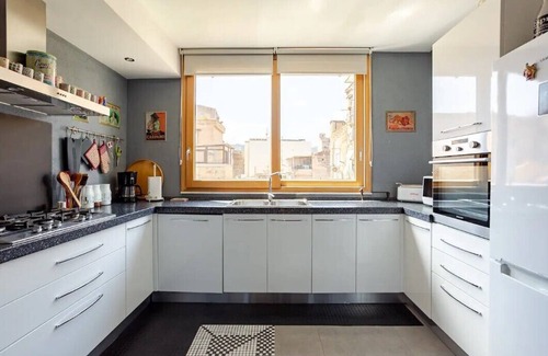 Palermo Apartamento | Apartamento Giulia es un lujoso y espacioso apartamento cerca de Teatro Massimo