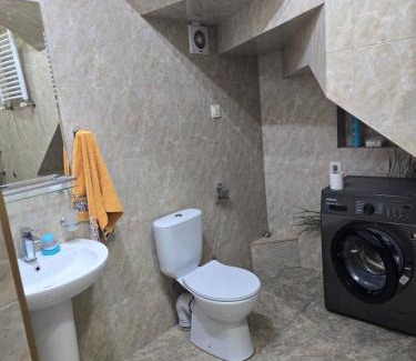 Old Boulevard Apartamento | Apartment Gorgiladze