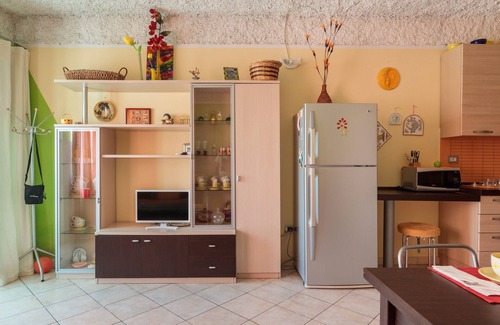Porto Alabe Apartamento | Apartamento 'Gradinata Sul Mare' con Wi-Fi y aire acondicionado