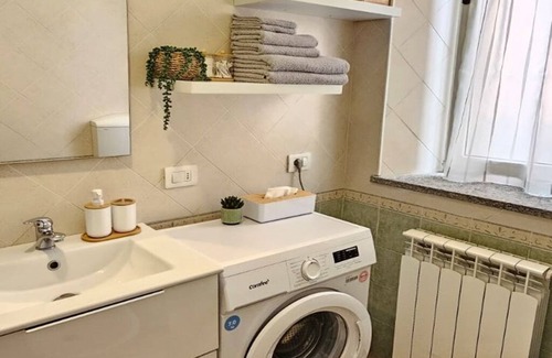Voghera Apartamento | Apartment Granella-Three bright apartments near station