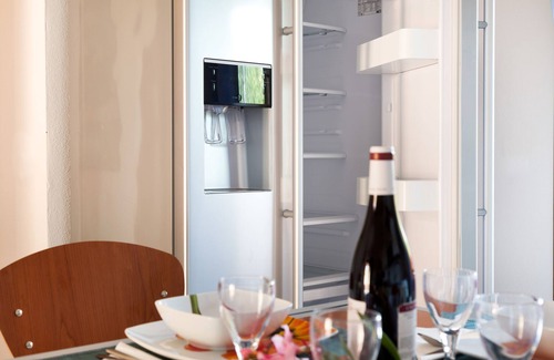 Monte Petrosu Apartamento | Apartamento 'Granito's' con vistas parciales al mar, Wi-Fi y aire acondicionado