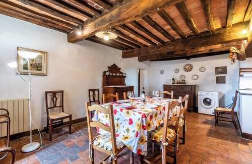 Siena Apartamento | Apartamento 'Green Siena' con piscina compartida, terraza privada y Wi-Fi