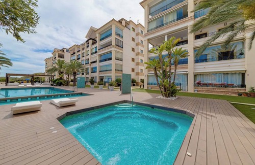 Los Secanos Apartamento | Apartamento 'Guardamar Hill Resort Spa' con vistas al mar, Wi-Fi y aire acondicionado.