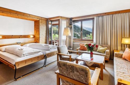 Meierhof Apartamento | Apartment Guardaval - Utoring-33 by Interhome
