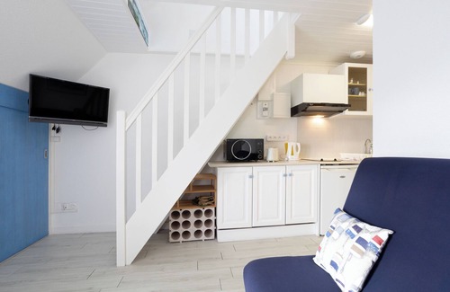 Trevignon Apartamento | Apartamento 'Guillaume' con vistas al mar