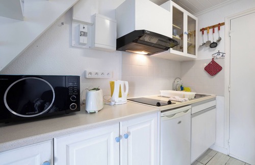 Trevignon Apartamento | Apartamento 'Guillaume' con vistas al mar