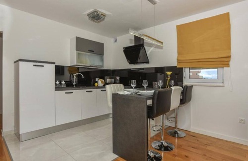 Bidol Apartamento | Apartment Hani 1 - One Bedroom Apartment With Balcony And Sea View