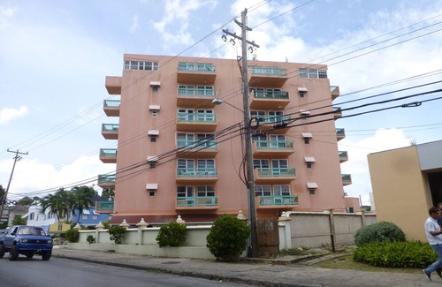 West Coast Apartamento | Hastings Towers Apt 1C, -2 camas 2bath opp Paseo marítimo, playa, mar, bares y restaurante